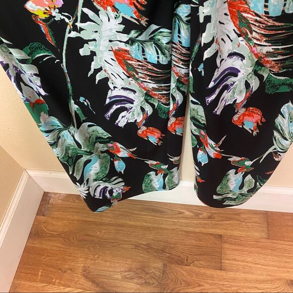 Est 1946 Black Floral Jumpsuit Medium - Picture 11 of 12
